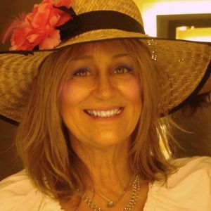 Meet your Posher, Debby